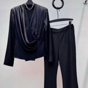 【芮纳服饰】高品质单件西服，拼的部分是真丝