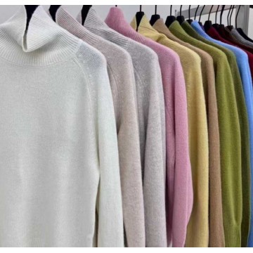芮纳搭配服装服饰穿搭内搭中领毛衫