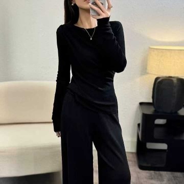 芮纳搭配女士商务休闲套装