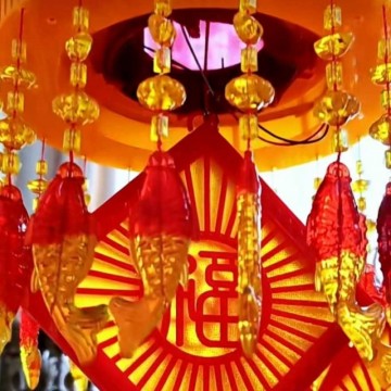中国年挂灯笼年年有鱼电子灯笼喜庆装扮灯笼红红火火过大年