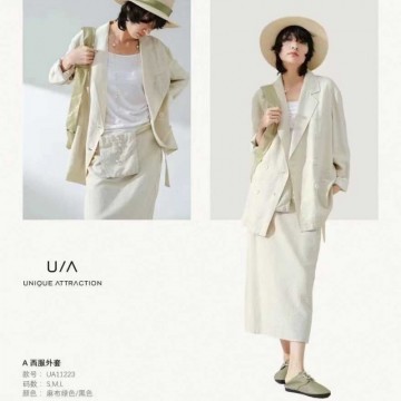 A西服外套颜色:麻布绿色/黑色 B半裙颜色:麻布绿色/黑色