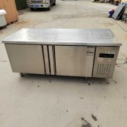 出售九成新冷藏工作台操作台奶茶店商用平冷保鲜案厨房冷冻柜冰箱