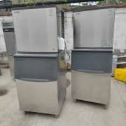 出售晶百誉制冰机BY-1000奶茶店方块冰机分体式450kg