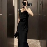 女士服饰黑色裙子新款夏装2025新款裙装优雅尽显