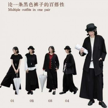 论一条黑色裤子的百搭性搭配黑色帽子白色上衣宽松时尚