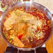中秋节旅游就餐到禹州小秦川品尝新菜团购套餐菜系味美