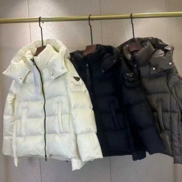 女士小款羽绒服轻薄保暖时尚轻盈显瘦舒适