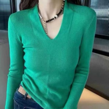 加厚V领打底衫羊毛衫女士内搭修身显瘦长袖上衣