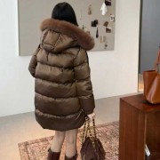 冬季新款鹅绒服羽绒服轻薄保暖女士外套