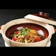 干锅鱿鱼须 海鲜美食 禹州小秦川特色美食推荐热菜
