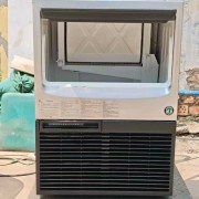 星崎制冰机商用机冰块机冰粒机大型制冰机km-50A月型冰机