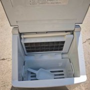 家用全自动小型制冰机学生宿舍办公室公司小功率方块冰机