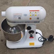 厨师机奶油打奶机鲜奶机打蛋器搅拌机和面机蛋糕房设备